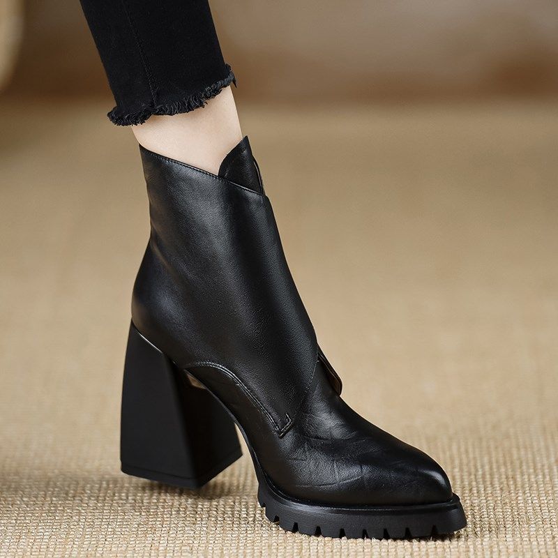 Retro Soft Sole Chunky Heel Ankle Boots For Women - Image 3